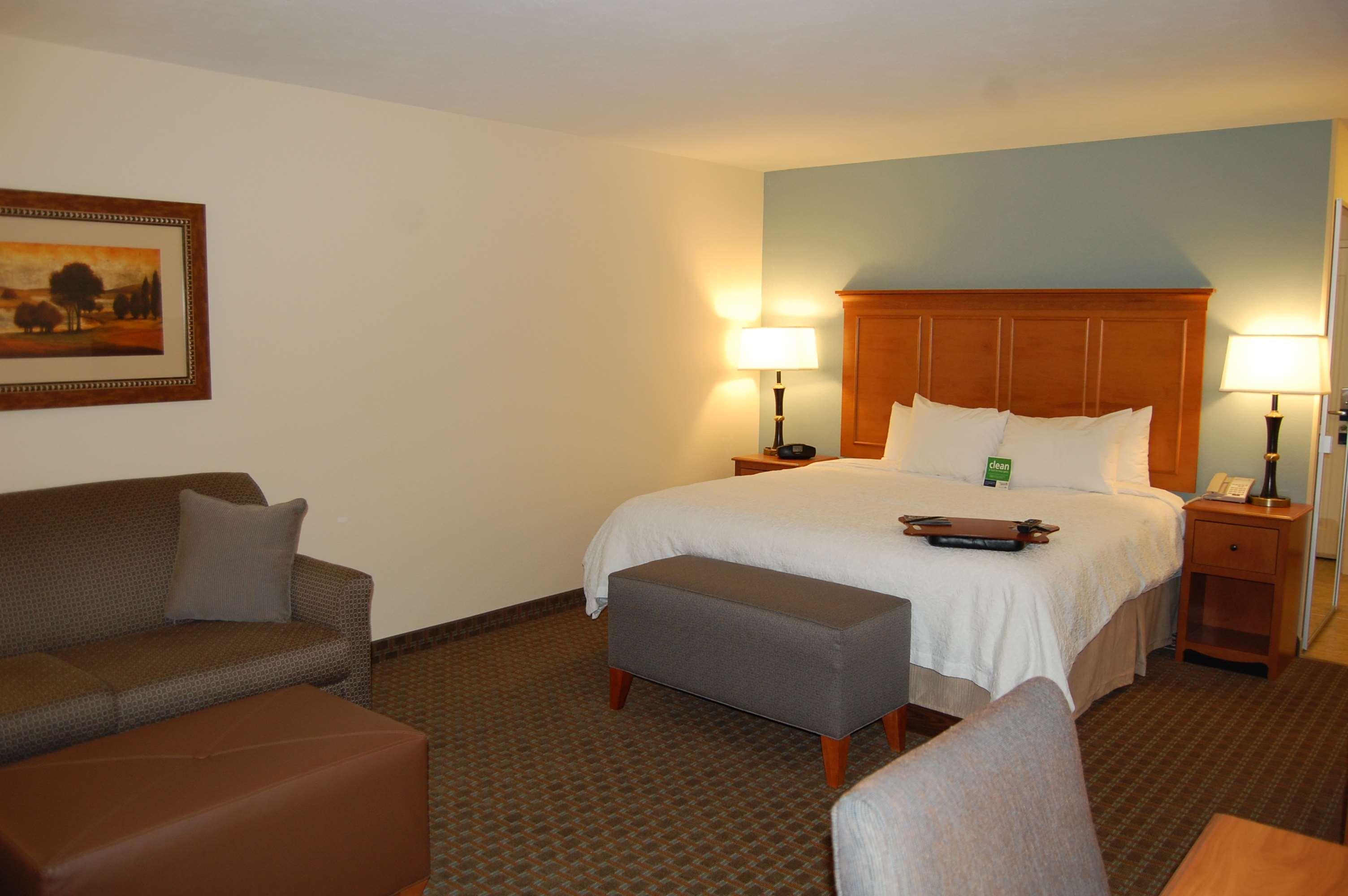 Hampton Inn Сидни Екстериор снимка
