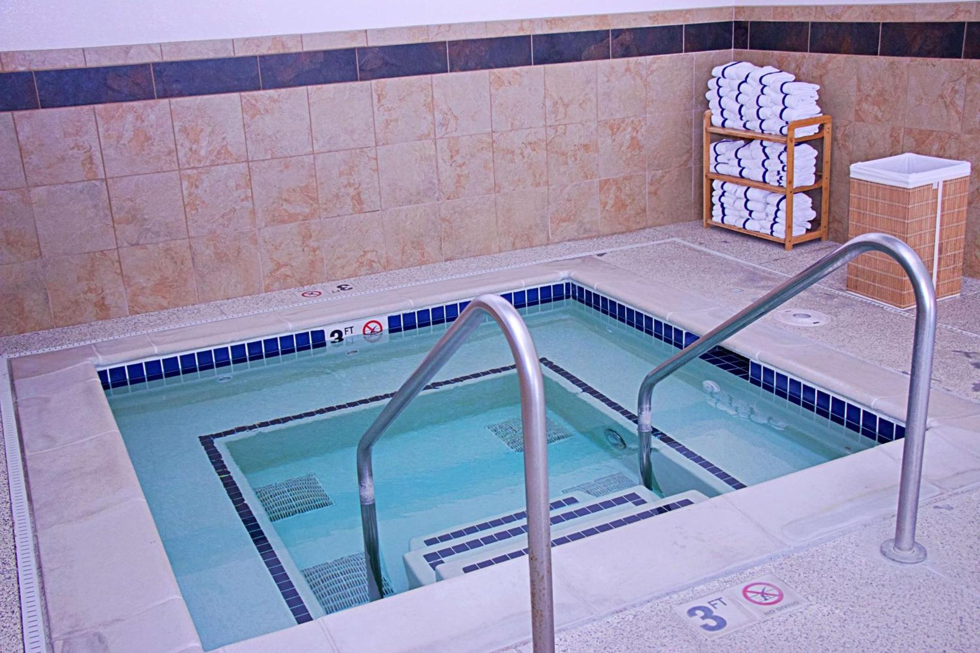 Hampton Inn Сидни Екстериор снимка