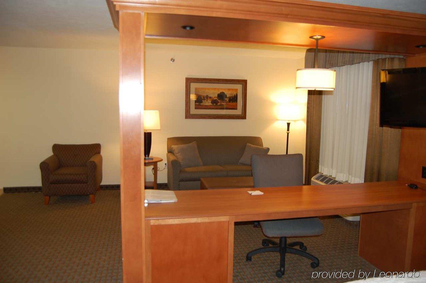 Hampton Inn Сидни Стая снимка